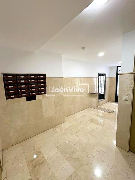 Foto c82ea3cc-f39c-4f69-a2c5-482542f95b70. Pis amb calefacció a Peñamefecit - Avda Barcelona Jaén