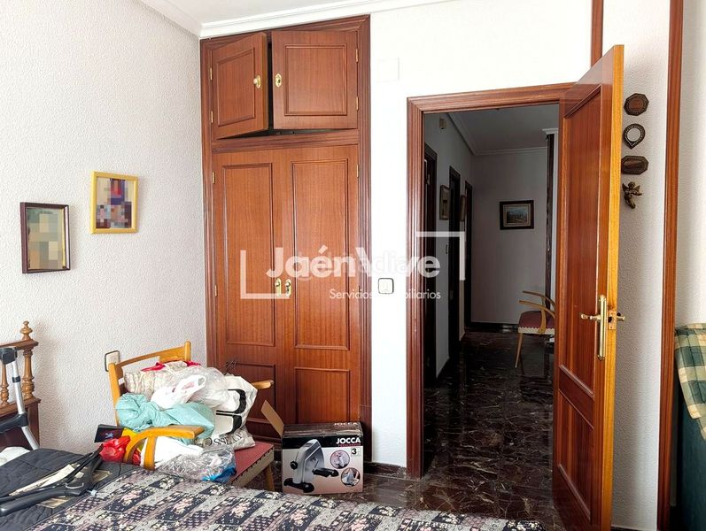Foto 157655ca-cd56-41d2-b5af-02ee6759701a. Casa adossada amb calefacció aparcament a Belén - San Roque Jaén
