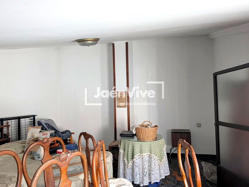 Foto 707a8cd2-f91c-4c68-8e01-705bccf181fb. Casa adossada amb calefacció aparcament a Belén - San Roque Jaén