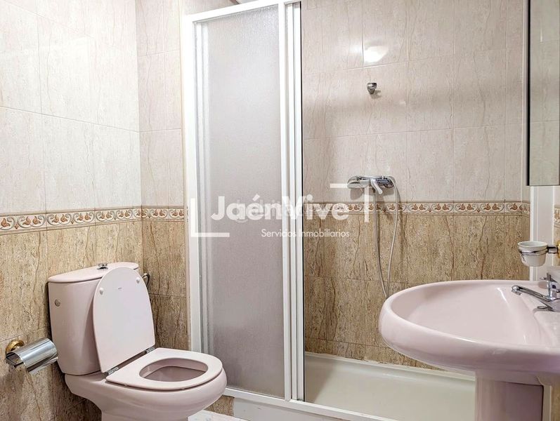 Foto 7770e31e-0ee0-497c-975a-0b7c004e4f17. Casa adossada amb calefacció aparcament a Belén - San Roque Jaén