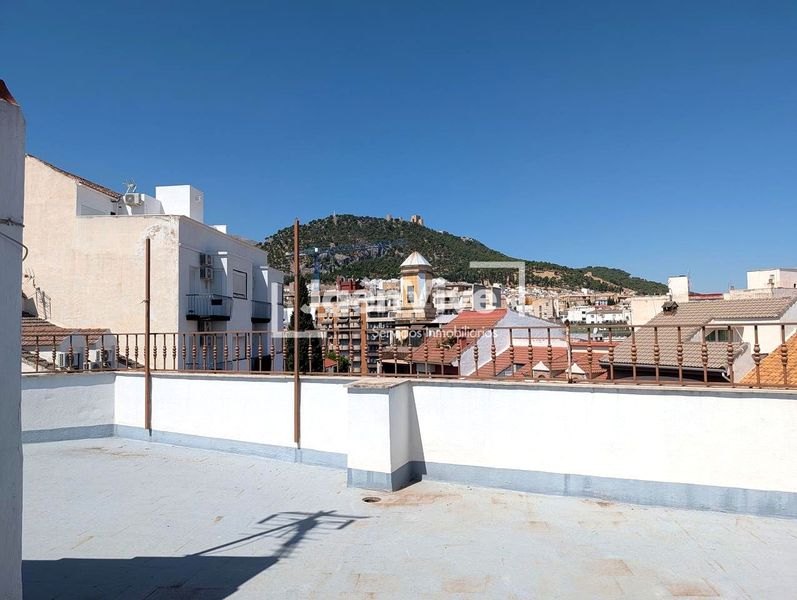 Foto c821ba8f-b076-448d-99da-97697d858029. Casa adossada amb calefacció aparcament a Belén - San Roque Jaén