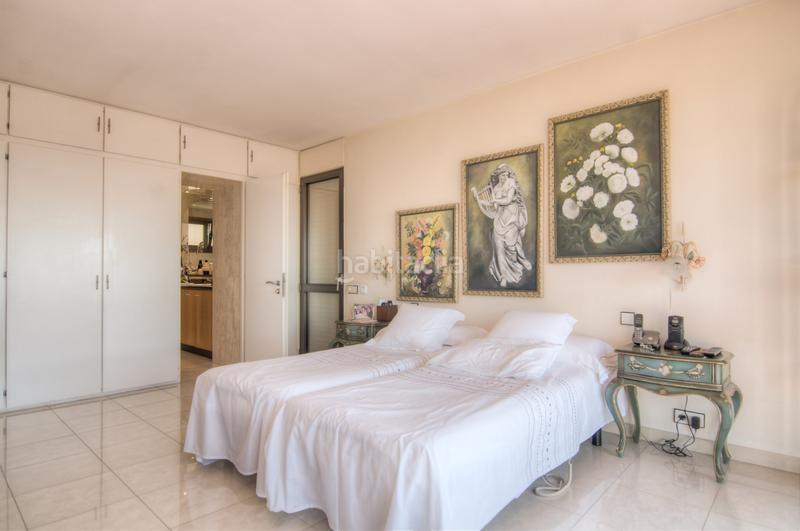 Foto b84a0cdd-5693-474d-a8db-b612691fa5af. Casa con riscaldamento parcheggio piscina in La Plana-Bellsoleig Sant Just Desvern