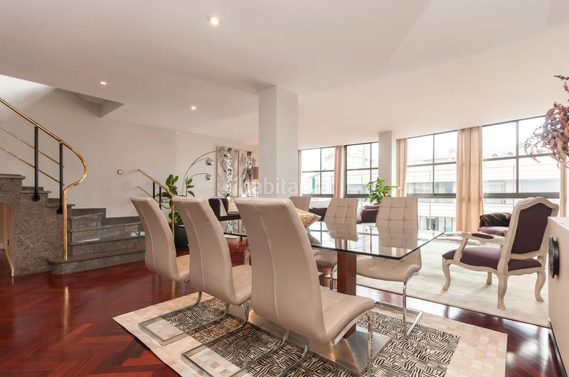 Foto 5bf4f4f4-3e92-456a-b471-cdcf6cc4c6e5. Penthouse with heating parking in La Nova Esquerra de l´Eixample Barcelona