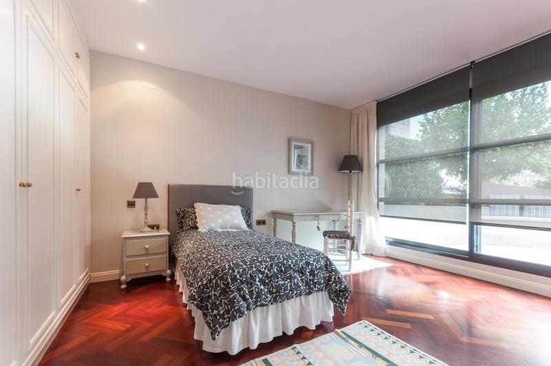 Foto a9274190-4828-4a7e-8c8f-9b355de47dff. Penthouse with heating parking in La Nova Esquerra de l´Eixample Barcelona