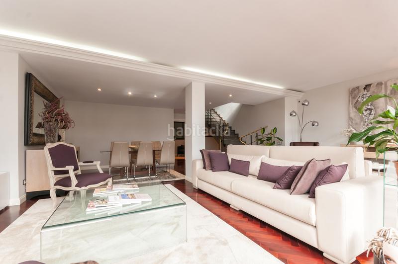 Foto cd8dd463-44d1-4899-b212-dc64312d944e. Penthouse with heating parking in La Nova Esquerra de l´Eixample Barcelona