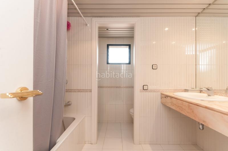 Foto d06442b3-ed7a-4356-bcd9-e6c367d0d659. Penthouse with heating parking in La Nova Esquerra de l´Eixample Barcelona