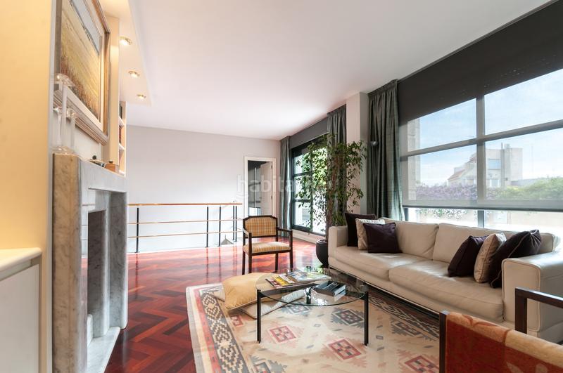 Foto d4ba74f1-7c11-482b-a96b-261aa660dfe2. Penthouse with heating parking in La Nova Esquerra de l´Eixample Barcelona