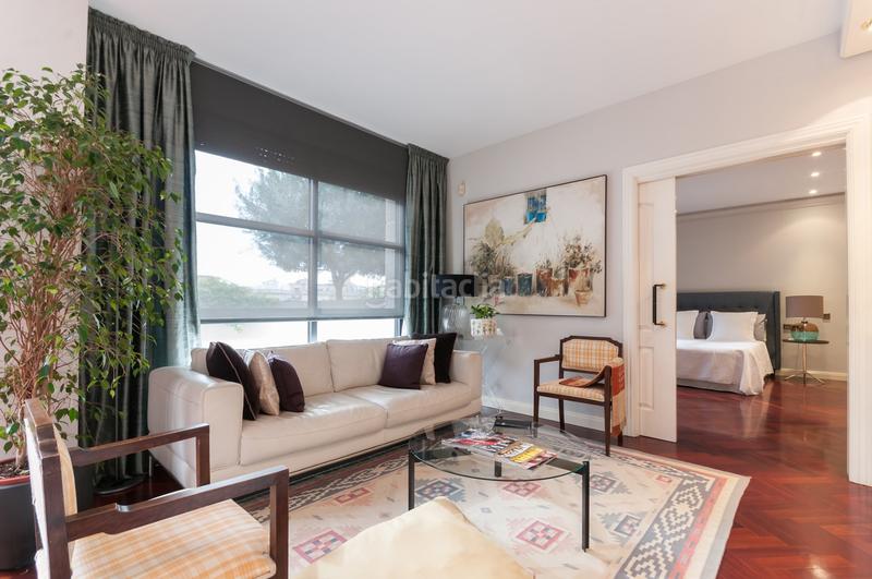 Foto d694cd35-243d-450e-bec9-6e6e487c81cd. Penthouse with heating parking in La Nova Esquerra de l´Eixample Barcelona