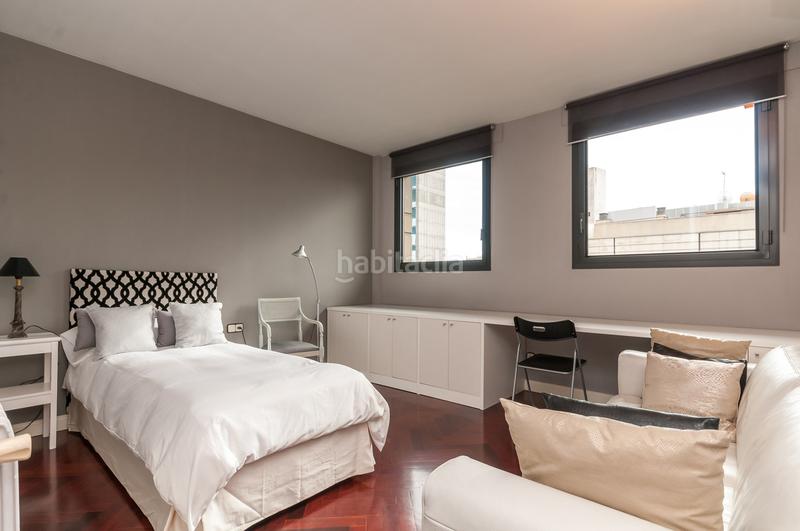 Foto e074c700-777b-4561-9ba3-027e5866ba5a. Penthouse with heating parking in La Nova Esquerra de l´Eixample Barcelona