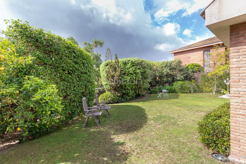 Foto 07e1284f-4c5e-4848-838d-f185b723f77a. Casa amb calefacció aparcament a La Plana-Bellsoleig Sant Just Desvern