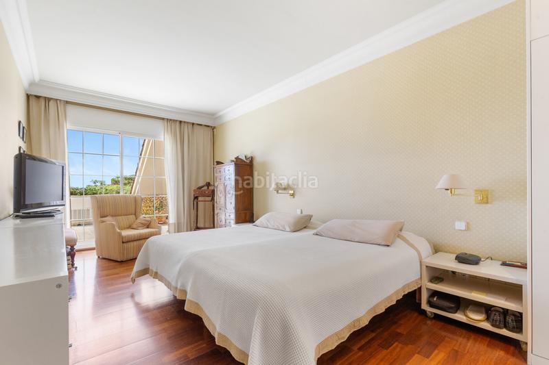 Foto 9c20cf53-db1d-4317-922d-cf664dd33020. Casa amb calefacció aparcament a La Plana-Bellsoleig Sant Just Desvern