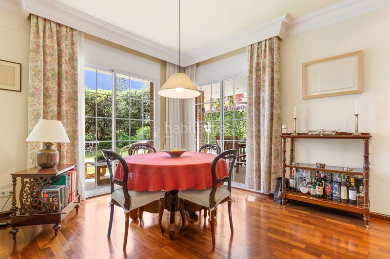 Foto f2baac23-ac4c-4080-8c47-e308390c05c6. Casa amb calefacció aparcament a La Plana-Bellsoleig Sant Just Desvern