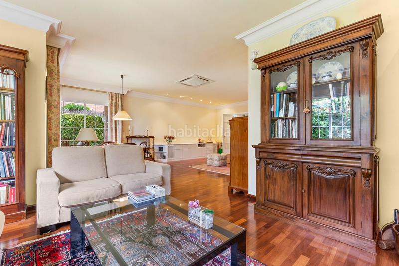 Foto a6a82095-f560-40a9-bf7d-9934be07c9f1. Maison avec chauffage parking dans La Plana-Bellsoleig Sant Just Desvern