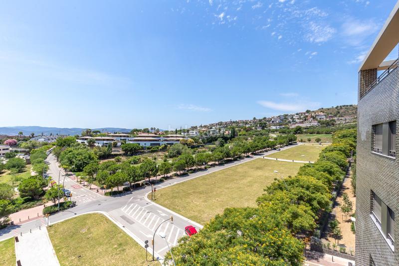 Foto e9f97819-c2ba-41c1-bd03-cfba54581e5f. Affitto appartamento con riscaldamento parcheggio piscina in Esplugues de Llobregat