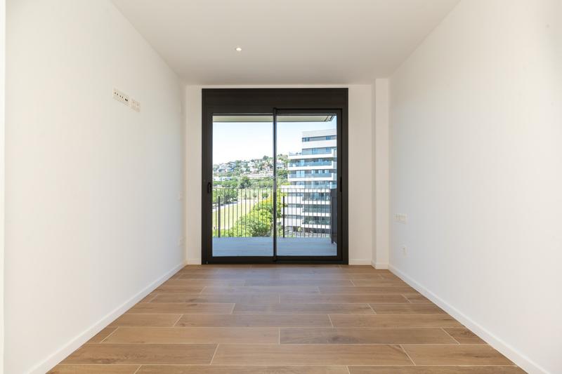 Foto 545c0a6b-ff38-4a9a-a4e2-0738e19044f8. Rent flat with heating parking pool in Finestrelles Esplugues de Llobregat