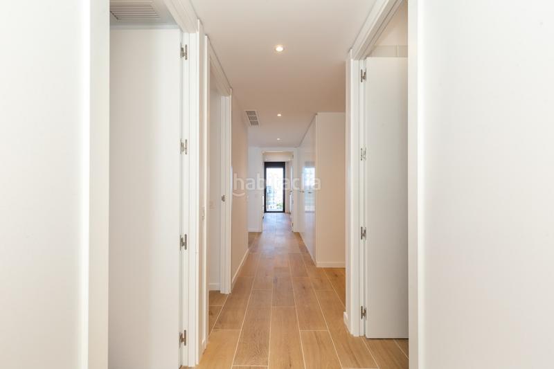 Foto 09e1e026-f9b4-45f9-9803-c75421af4ccf. Location rez-de-chaussée avec chauffage parking piscine dans Esplugues de Llobregat