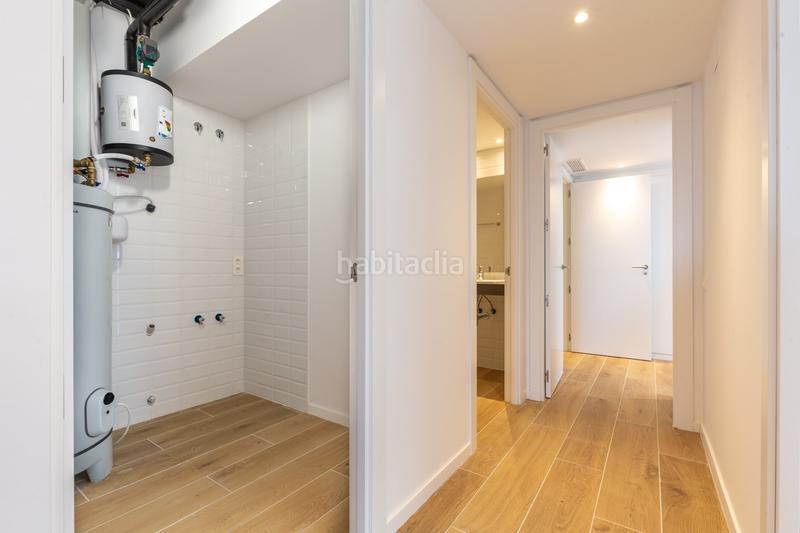 Foto 169ba326-3e28-46bd-adbe-204d8231622e. Location rez-de-chaussée avec chauffage parking piscine dans Esplugues de Llobregat