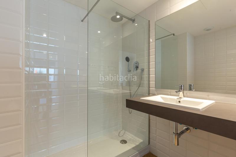 Foto 9b4b8769-aa1a-409a-800a-0d4ba4d4a042. Location rez-de-chaussée avec chauffage parking piscine dans Esplugues de Llobregat