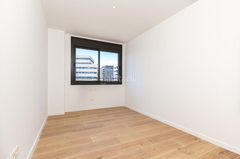 Foto 0836e1e2-2621-4aed-9414-3fb8fb739d21. Alquiler piso en Finestrelles Esplugues de Llobregat