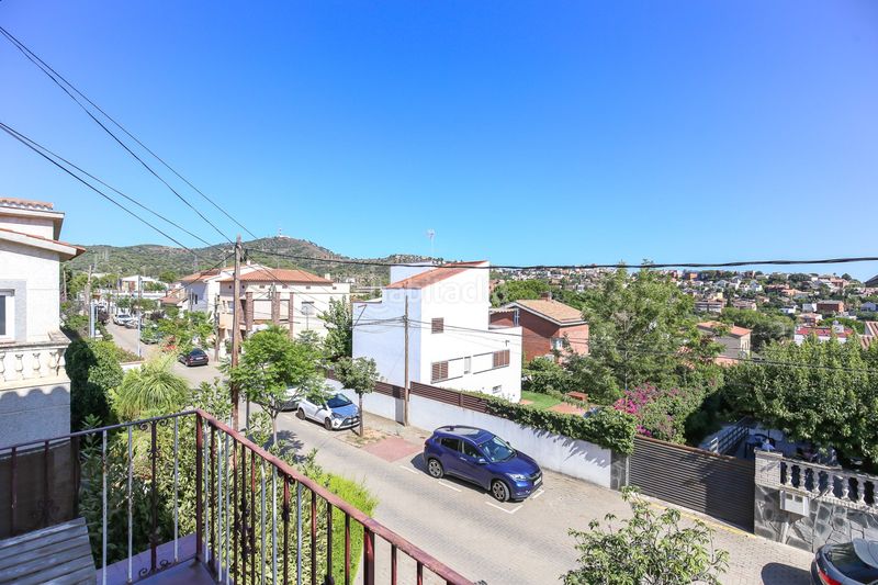 Foto 568184e2-7f1b-42e8-90a9-9b3445a5a44a. Casa amb aparcament a La Plana-Bellsoleig Sant Just Desvern