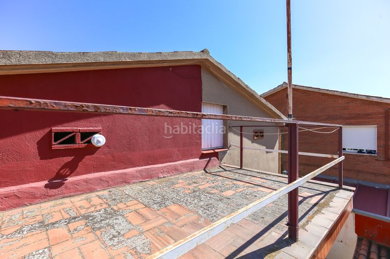Foto 5c54dd95-a17d-4aae-8957-e05ff4263f6f. Casa amb aparcament a La Plana-Bellsoleig Sant Just Desvern