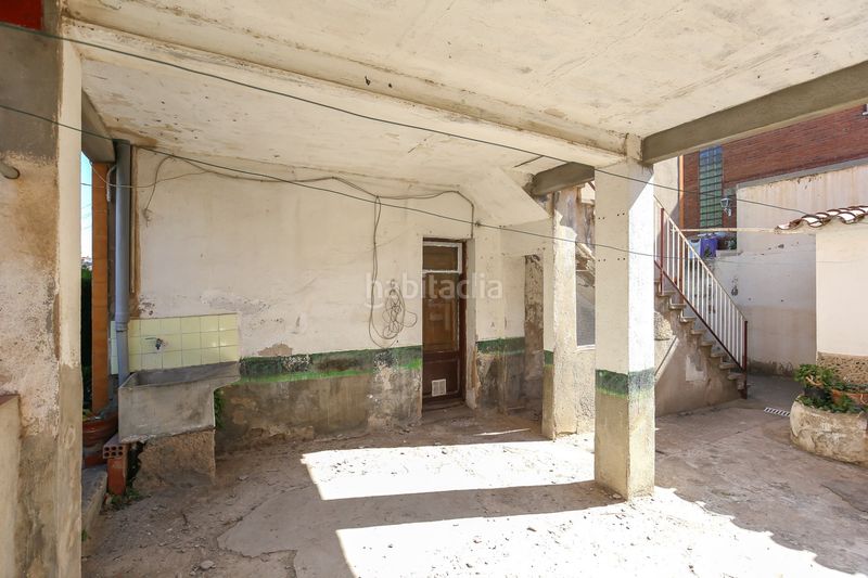 Foto 97d150f3-0133-45b2-9328-60d9d64bb5f0. Casa amb aparcament a La Plana-Bellsoleig Sant Just Desvern