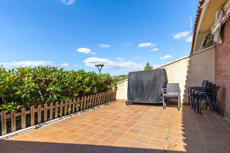 Foto 04ba7e7a-8bb7-4095-a1b5-e8f534a8866d. Casa adossada amb calefacció aparcament a Mas Lluí Sant Feliu de Llobregat