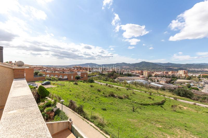 Foto 430b509d-5c29-49c9-83fa-08b240ad1f48. Casa adossada amb calefacció aparcament a Mas Lluí Sant Feliu de Llobregat