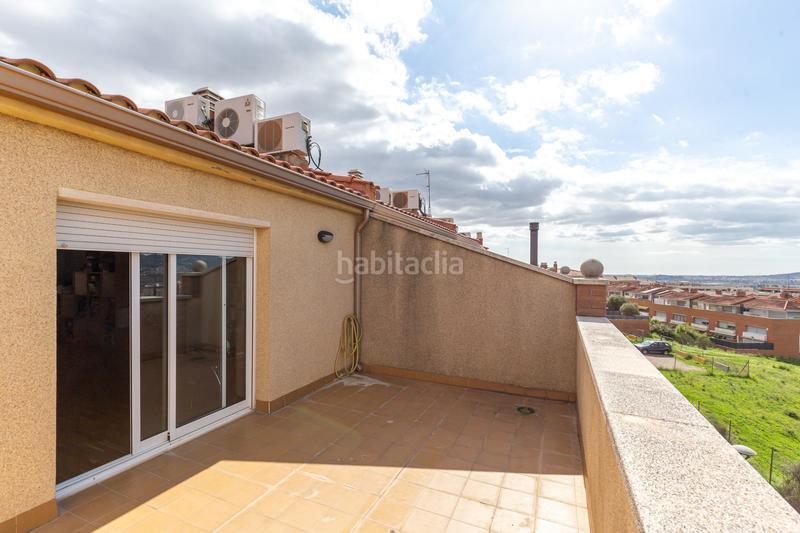 Foto a3669ac4-7119-4d0e-b45f-b44e2c5b6ed2. Casa adossada amb calefacció aparcament a Mas Lluí Sant Feliu de Llobregat