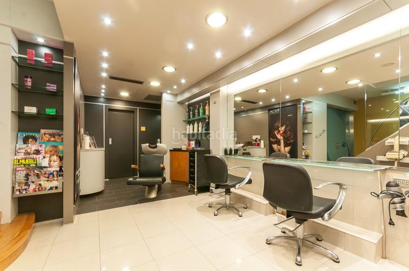 Foto 7c7ff8d4-c1ca-4ca5-bc0a-4396c725b779. Alquiler local comercial en Centre Sant Just Desvern