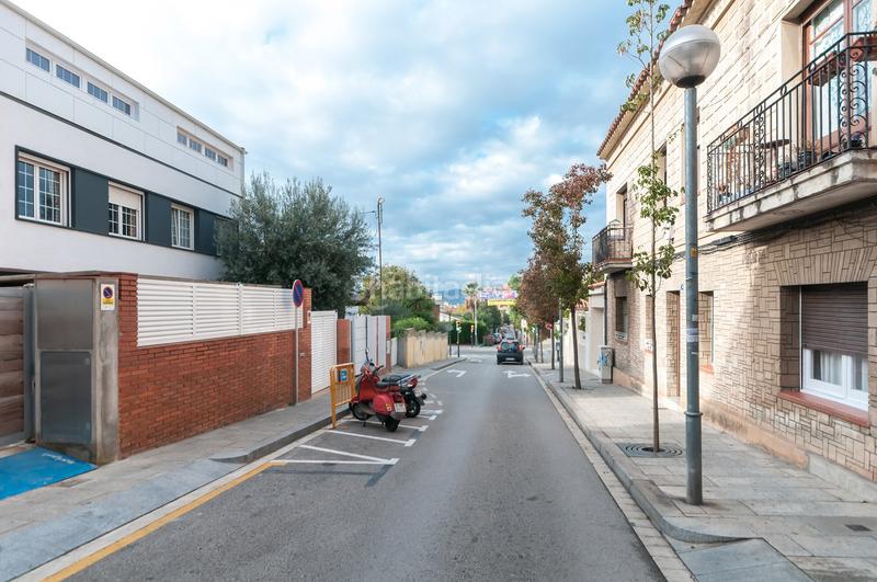 Foto ed21c6e1-4d3f-4b01-8d52-adb16c75b313. Alquiler local comercial en Centre Sant Just Desvern