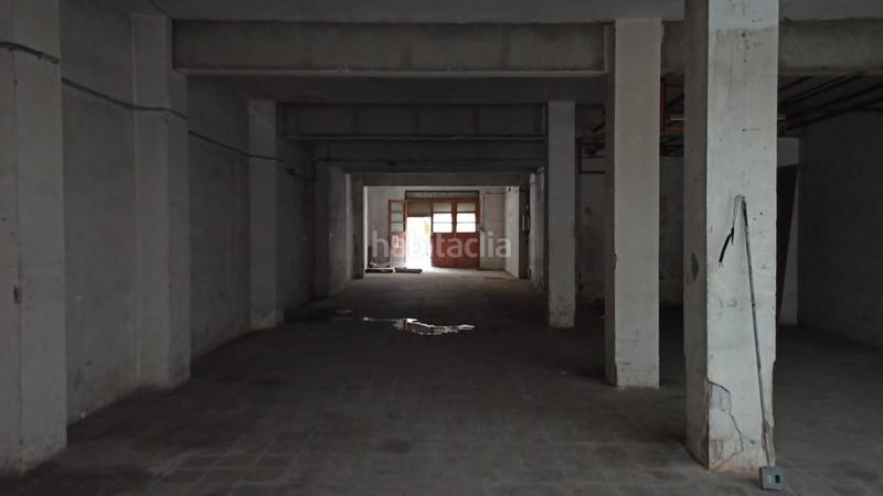 Foto 45cd0a95-5248-4a78-a4a2-a4e505e45d4c. Lloguer local comercial a Centre Esplugues de Llobregat