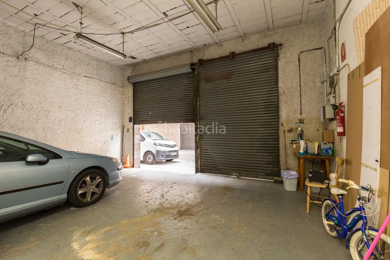 Foto b7fadc5a-c194-44fc-80c0-85e2b0e937cb. Alquiler local comercial en Centre Sant Joan Despí