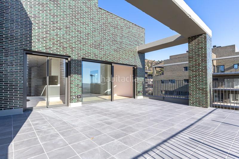 Foto a7d6f1e1-3962-4bd5-a555-2e0ba4ec39ae. Alquiler ático en Finestrelles Esplugues de Llobregat