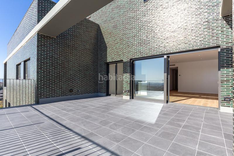 Foto 826a4e30-52a7-4ba6-b7c7-e04e455a49a9. Affitto attico con riscaldamento parcheggio piscina in Esplugues de Llobregat