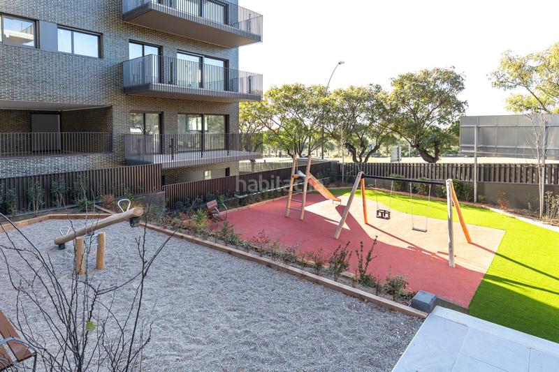 Foto ceab5ed9-9929-41a6-8197-f0e84db3814b. Affitto attico con riscaldamento parcheggio piscina in Esplugues de Llobregat