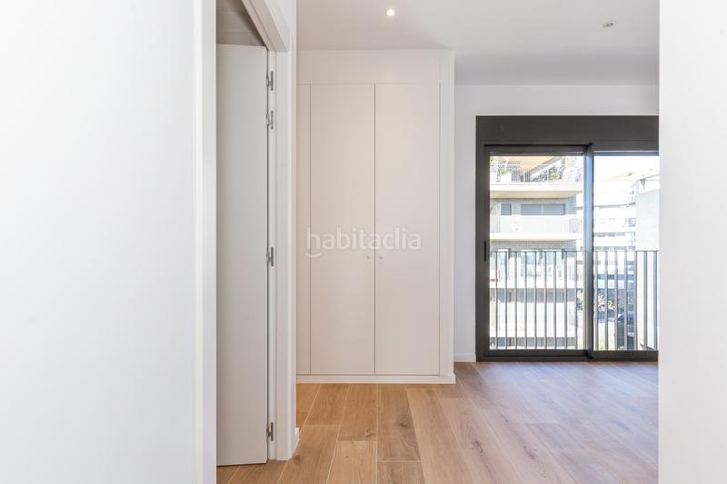 Foto 0449cb2c-9cbe-4c53-981a-1cf850fac7ef. Location attique avec chauffage parking piscine dans Esplugues de Llobregat