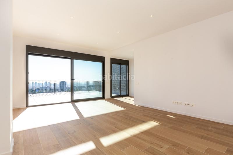 Foto 5814a173-6fe4-4874-8dbb-fae27efeebe3. Miete dachwohnung mit heizung parking pool in Finestrelles Esplugues de Llobregat