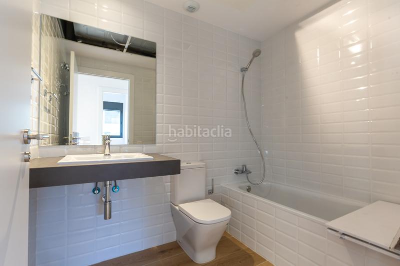 Foto ccfba301-b6c6-4f77-86d5-39431e85edf2. Rent penthouse with heating parking pool in Finestrelles Esplugues de Llobregat