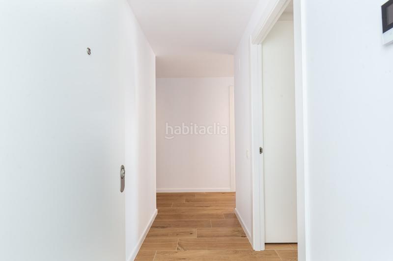 Foto d73efd6d-836e-4b9e-9e7e-82a3dee4c54b. Rent penthouse with heating parking pool in Finestrelles Esplugues de Llobregat