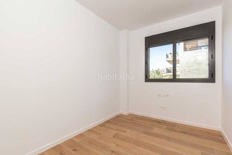 Foto 6a589365-0b5b-4679-9fb7-9851b4b11f1f. Miete dachwohnung mit heizung parking pool in Finestrelles Esplugues de Llobregat