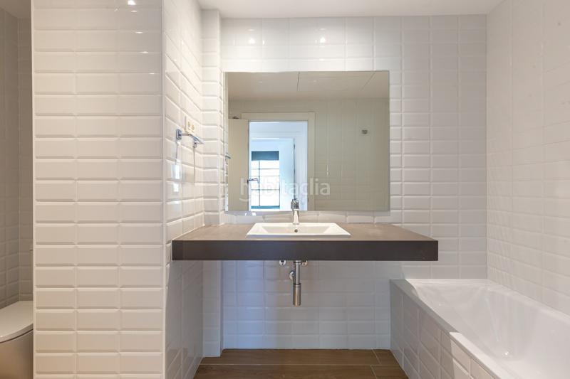 Foto 54578229-0d88-4633-a9f2-7c8e50e133cd. Rent penthouse with heating parking pool in Finestrelles Esplugues de Llobregat