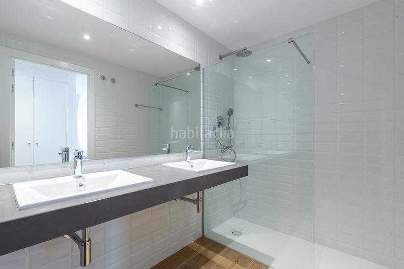 Foto bf93754b-ddae-4c6f-96c1-f926052ebeba. Rent penthouse with heating parking pool in Finestrelles Esplugues de Llobregat