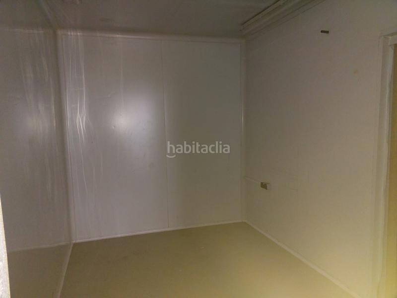 Foto 735d6b66-2d38-490b-9493-57f667272ac1. Local comercial en Torrent d'en Pere Parres Terrassa