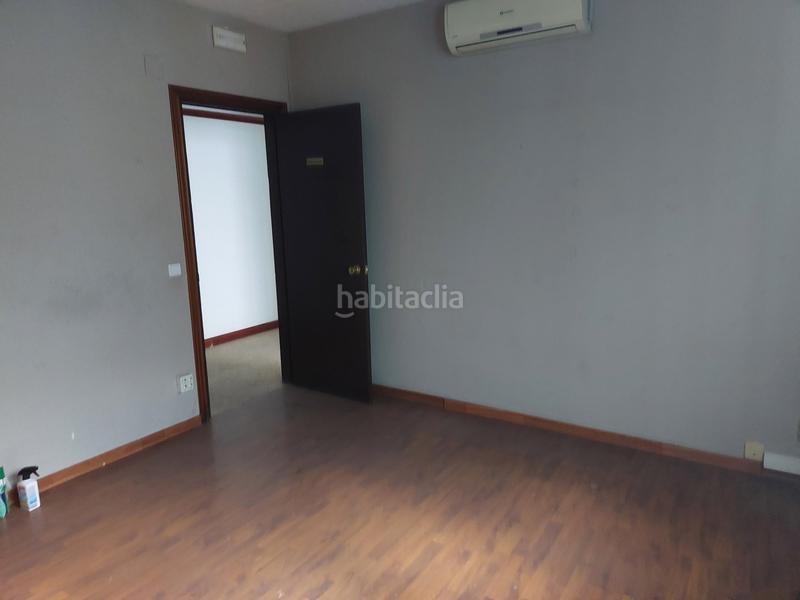 Foto aa2ee553-e6aa-4720-a91e-20843e9b34fb. Local comercial en Torrent d'en Pere Parres Terrassa