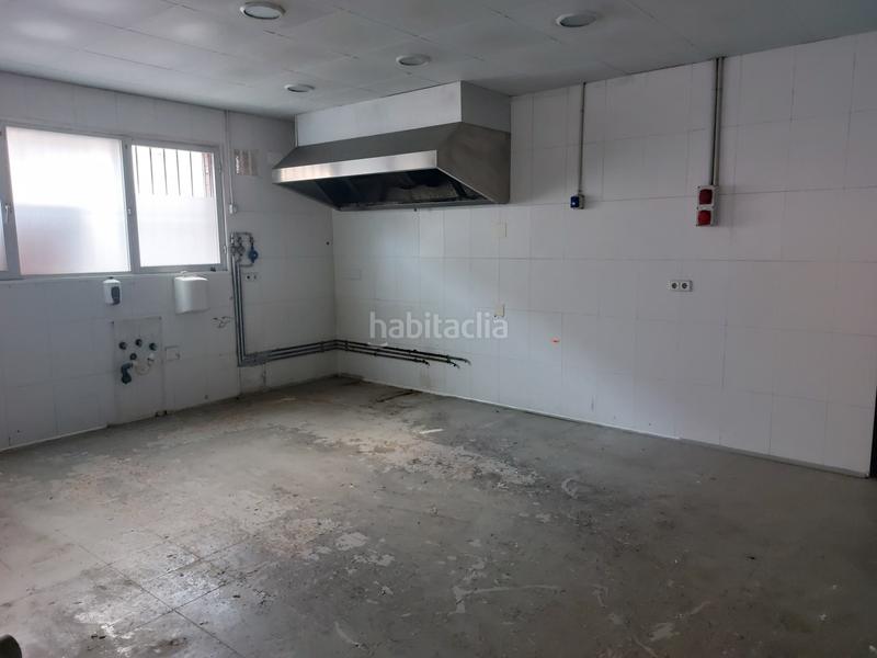 Foto b0eea5f5-3919-43ec-a773-2c33ed5deae2. Local comercial en Torrent d'en Pere Parres Terrassa