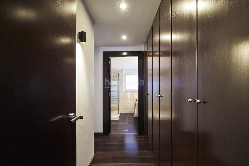 Foto 1c4d4d54-505f-4e8f-9d9b-b25254a2188d. Casa pareada en Golf-Can Trabal Sant Cugat del Vallès