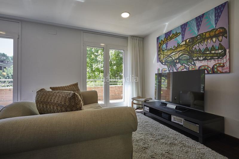 Foto 915e9453-7815-4b1e-abaf-dcd44952d5d6. Doppelhaus mit heizung parking pool in Golf-Can Trabal Sant Cugat del Vallès