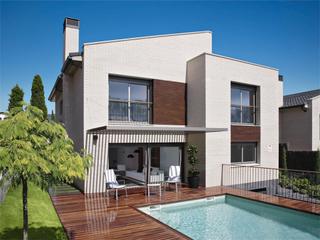 Maison à Carrer montserrat roig 13