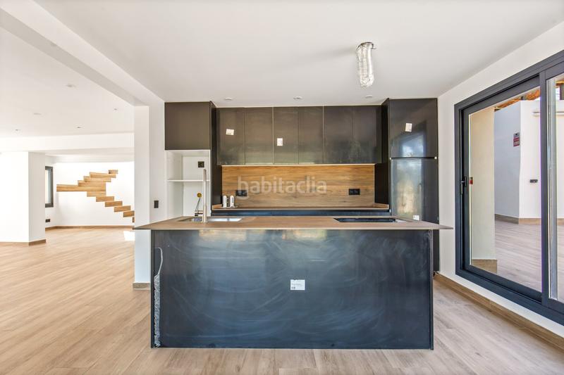 Foto 62fcf601-3b0e-4948-ae41-fa47079cd2f9. Haus mit heizung parking pool in La Miranda-Can Candeler Sant Just Desvern